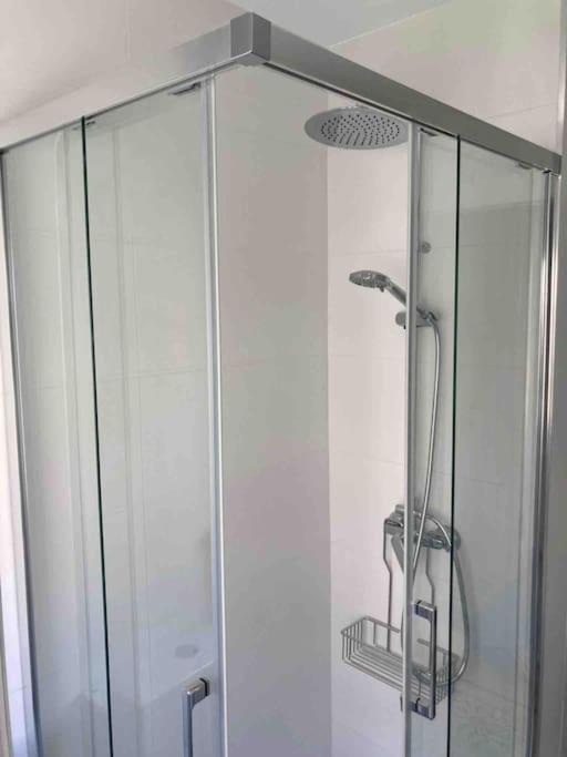Piso Centrico Con Garaje Privado Gratis Apartment Santander Ngoại thất bức ảnh